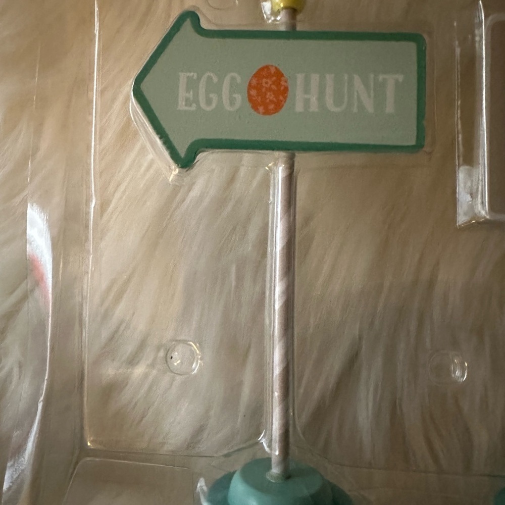 Easter Tiered Tray decor Spritz Mini Signs - Picture 3 of 5